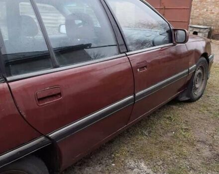 Красный Опель Омега, объемом двигателя 2 л и пробегом 300 тыс. км за 1200 $, фото 3 на Automoto.ua