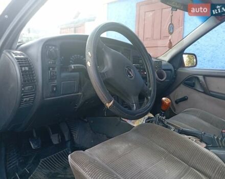 Красный Опель Омега, объемом двигателя 2 л и пробегом 400 тыс. км за 1300 $, фото 14 на Automoto.ua