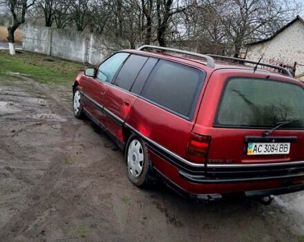 Красный Опель Омега, объемом двигателя 2 л и пробегом 0 тыс. км за 1150 $, фото 3 на Automoto.ua