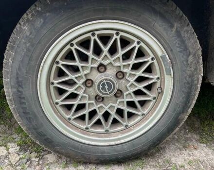 Червоний Опель Омега, об'ємом двигуна 2 л та пробігом 490 тис. км за 826 $, фото 8 на Automoto.ua