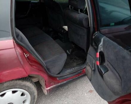 Красный Опель Омега, объемом двигателя 2 л и пробегом 317 тыс. км за 1450 $, фото 20 на Automoto.ua