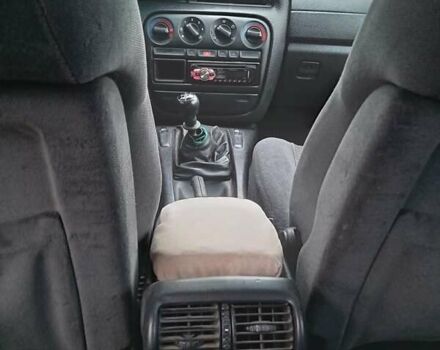 Красный Опель Омега, объемом двигателя 2 л и пробегом 317 тыс. км за 1450 $, фото 11 на Automoto.ua