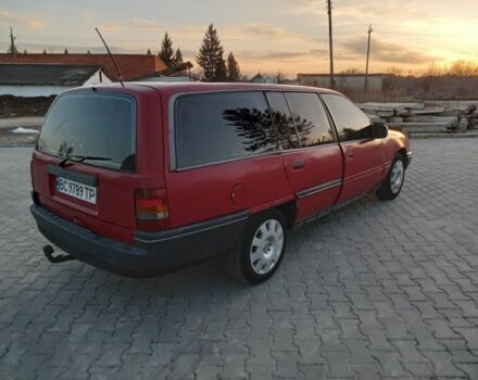 Красный Опель Омега, объемом двигателя 2 л и пробегом 240 тыс. км за 900 $, фото 1 на Automoto.ua