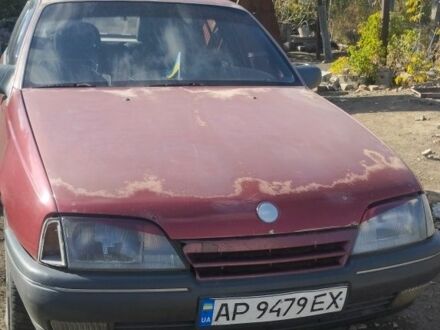 Опель Омега 1988 в Запорожье на Automoto.ua Красный Опель Омега, объемом двигателя 2 л и пробегом 117 тыс. км за 483 $, фото 1 на Automoto.ua