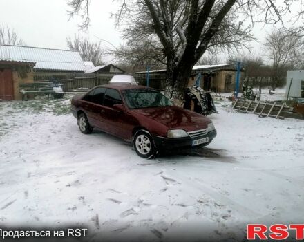 Красный Опель Омега, объемом двигателя 2 л и пробегом 0 тыс. км за 800 $, фото 1 на Automoto.ua
