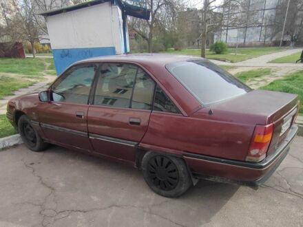 Опель Омега 1989 в Николаеве на Automoto.ua Красный Опель Омега, объемом двигателя 2 л и пробегом 280 тыс. км за 1000 $, фото 1 на Automoto.ua