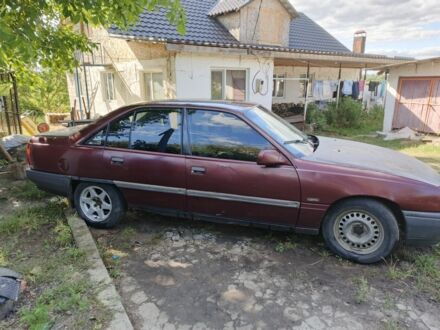 Опель Омега 1990 в Голованевске на Automoto.ua Красный Опель Омега, объемом двигателя 2 л и пробегом 985 тыс. км за 850 $, фото 1 на Automoto.ua