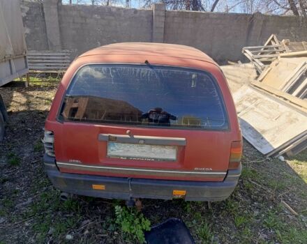 Червоний Опель Омега, об'ємом двигуна 0 л та пробігом 200 тис. км за 460 $, фото 1 на Automoto.ua