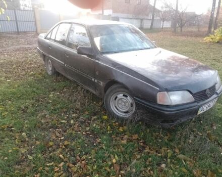 Червоний Опель Омега, об'ємом двигуна 2 л та пробігом 275 тис. км за 716 $, фото 1 на Automoto.ua