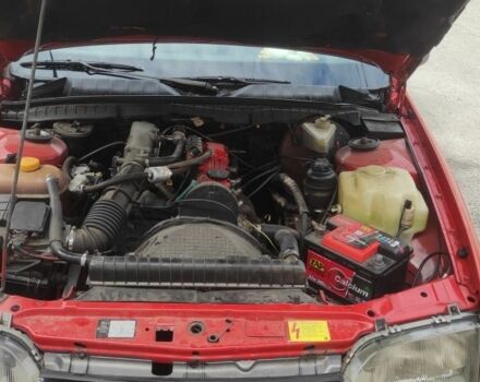 Красный Опель Омега, объемом двигателя 2 л и пробегом 275 тыс. км за 1500 $, фото 1 на Automoto.ua