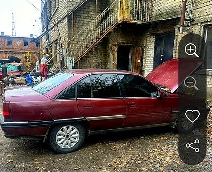 Красный Опель Омега, объемом двигателя 0.2 л и пробегом 666 тыс. км за 1000 $, фото 1 на Automoto.ua