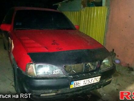 Опель Омега 1993 у Кропивницькому (Кіровограді) на Automoto.ua Червоний Опель Омега, об'ємом двигуна 2 л та пробігом 0 тис. км за 600 $, фото 1 на Automoto.ua