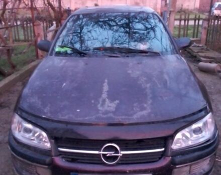 Червоний Опель Омега, об'ємом двигуна 2 л та пробігом 40 тис. км за 900 $, фото 1 на Automoto.ua