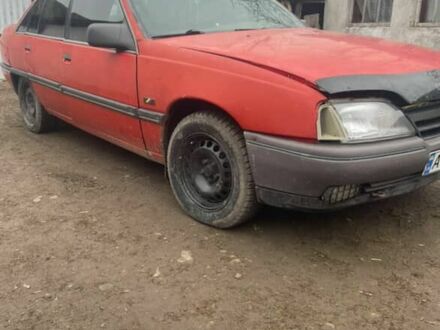 Красный Опель Омега, объемом двигателя 1.8 л и пробегом 255 тыс. км за 407 $, фото 1 на Automoto.ua