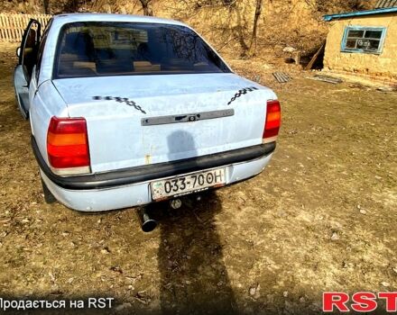 Опель Омега, объемом двигателя 20 л и пробегом 295 тыс. км за 850 $, фото 4 на Automoto.ua