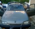 Опель Омега, объемом двигателя 1.8 л и пробегом 0 тыс. км за 1000 $, фото 1 на Automoto.ua