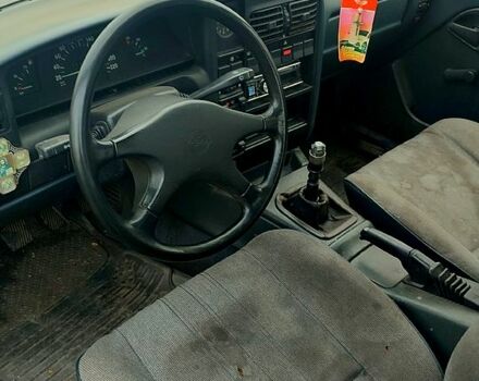 Опель Омега, объемом двигателя 2 л и пробегом 267 тыс. км за 720 $, фото 3 на Automoto.ua