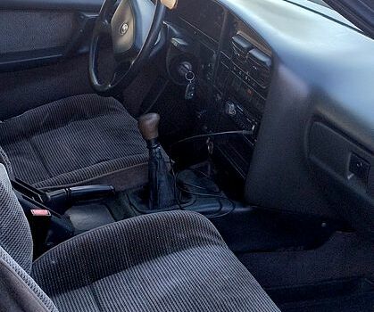 Опель Омега, объемом двигателя 1.8 л и пробегом 2 тыс. км за 1000 $, фото 1 на Automoto.ua