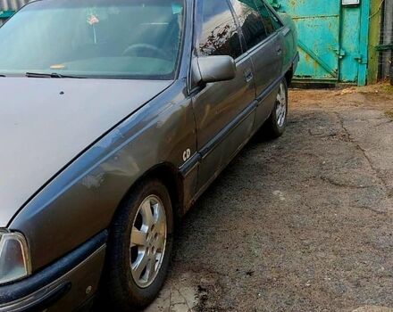 Опель Омега, объемом двигателя 2 л и пробегом 0 тыс. км за 720 $, фото 1 на Automoto.ua