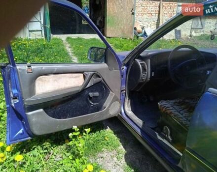 Опель Омега, об'ємом двигуна 2 л та пробігом 372 тис. км за 863 $, фото 3 на Automoto.ua