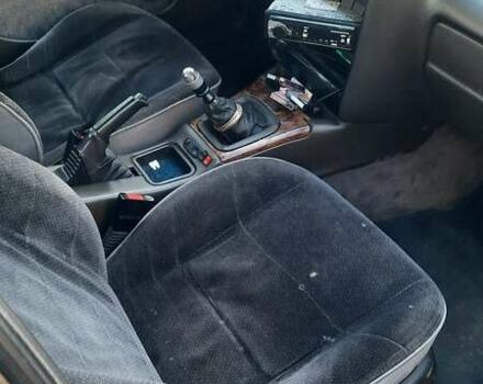 Опель Омега, объемом двигателя 2 л и пробегом 300 тыс. км за 750 $, фото 1 на Automoto.ua