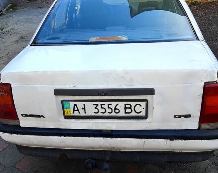 Опель Омега, об'ємом двигуна 1.8 л та пробігом 0 тис. км за 830 $, фото 5 на Automoto.ua