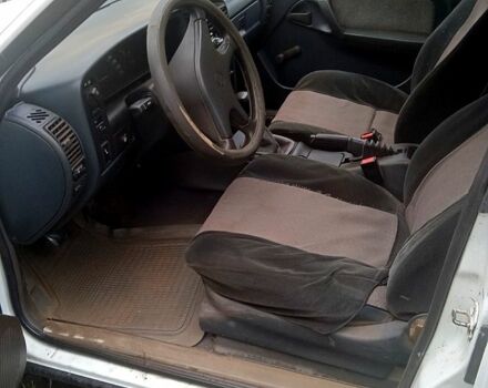 Опель Омега, об'ємом двигуна 1.8 л та пробігом 0 тис. км за 1070 $, фото 3 на Automoto.ua