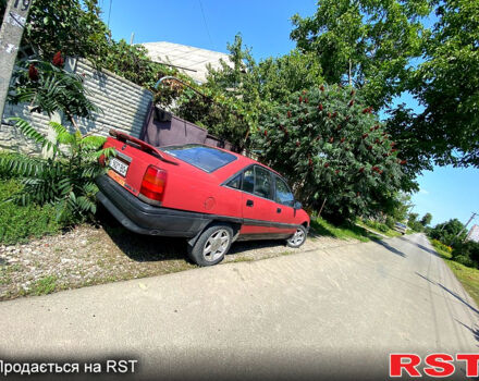 Опель Омега, объемом двигателя 2 л и пробегом 200 тыс. км за 750 $, фото 4 на Automoto.ua