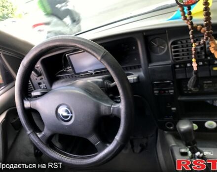 Опель Омега, объемом двигателя 2 л и пробегом 200 тыс. км за 1099 $, фото 2 на Automoto.ua