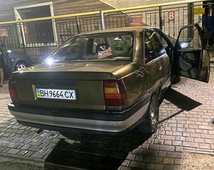 Опель Омега, объемом двигателя 2 л и пробегом 55 тыс. км за 1500 $, фото 4 на Automoto.ua