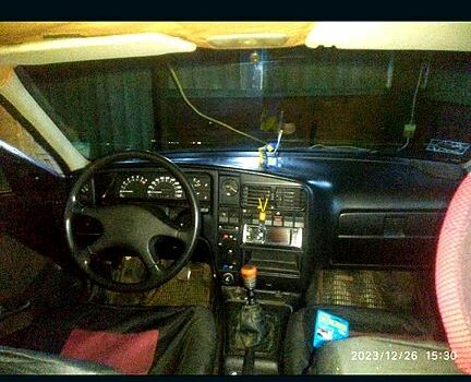 Опель Омега, объемом двигателя 20 л и пробегом 400 тыс. км за 1560 $, фото 7 на Automoto.ua