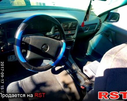 Опель Омега, объемом двигателя 24 л и пробегом 328 тыс. км за 2500 $, фото 4 на Automoto.ua
