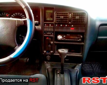 Опель Омега, объемом двигателя 24 л и пробегом 328 тыс. км за 2500 $, фото 5 на Automoto.ua