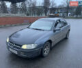 Опель Омега, объемом двигателя 2 л и пробегом 300 тыс. км за 2100 $, фото 1 на Automoto.ua