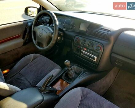 Опель Омега, объемом двигателя 2 л и пробегом 280 тыс. км за 2500 $, фото 14 на Automoto.ua