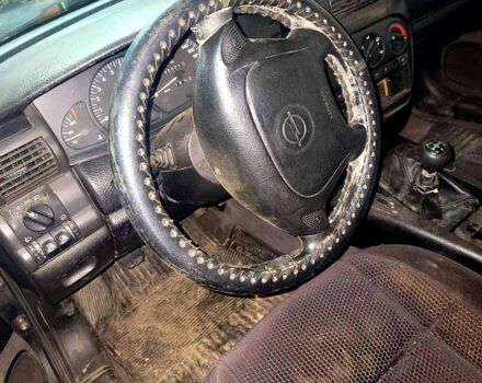 Опель Омега, объемом двигателя 30 л и пробегом 0 тыс. км за 1300 $, фото 3 на Automoto.ua