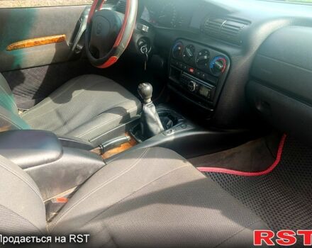 Опель Омега, объемом двигателя 2 л и пробегом 0 тыс. км за 1150 $, фото 3 на Automoto.ua