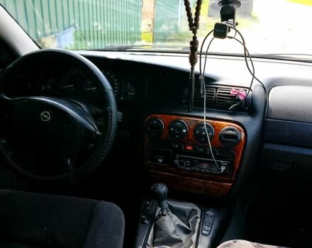 Опель Омега, объемом двигателя 2 л и пробегом 300 тыс. км за 1400 $, фото 6 на Automoto.ua