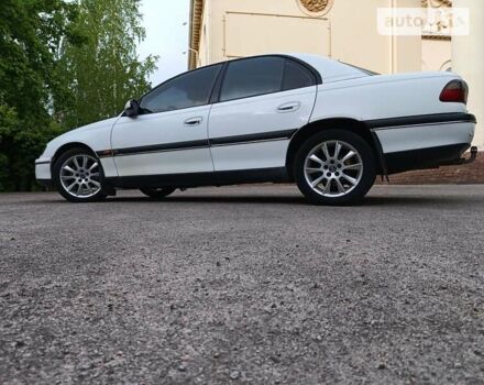 Опель Омега, об'ємом двигуна 2 л та пробігом 225 тис. км за 2750 $, фото 7 на Automoto.ua