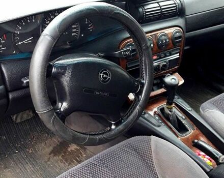 Опель Омега, объемом двигателя 2 л и пробегом 658 тыс. км за 2099 $, фото 11 на Automoto.ua