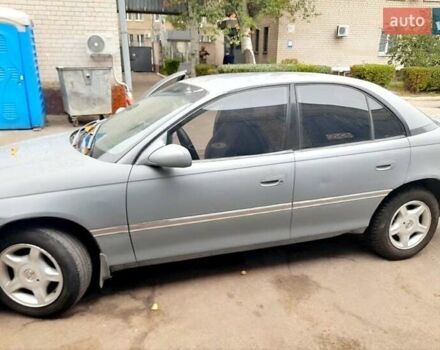 Опель Омега, об'ємом двигуна 2 л та пробігом 600 тис. км за 1750 $, фото 6 на Automoto.ua