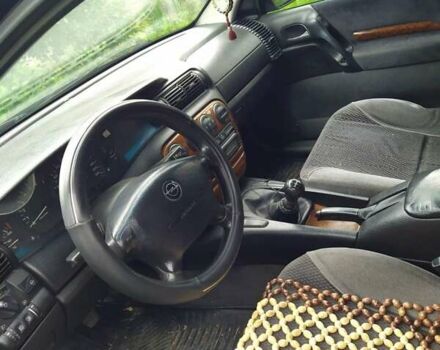 Опель Омега, объемом двигателя 2 л и пробегом 350 тыс. км за 2800 $, фото 1 на Automoto.ua
