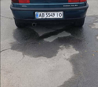 Опель Омега, объемом двигателя 2 л и пробегом 360 тыс. км за 2600 $, фото 1 на Automoto.ua