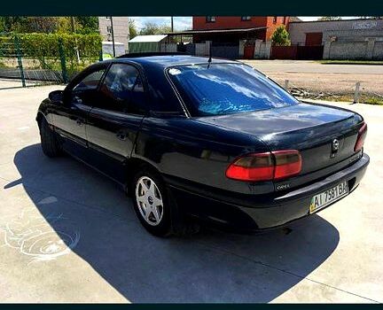 Опель Омега, объемом двигателя 2 л и пробегом 350 тыс. км за 1300 $, фото 3 на Automoto.ua