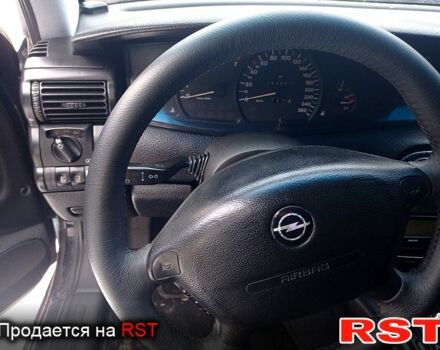 Опель Омега, объемом двигателя 30 л и пробегом 284 тыс. км за 3100 $, фото 13 на Automoto.ua