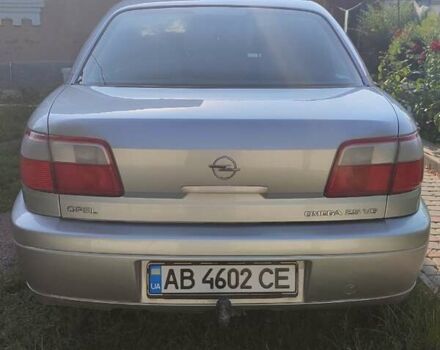 Опель Омега, объемом двигателя 2.5 л и пробегом 290 тыс. км за 4000 $, фото 2 на Automoto.ua