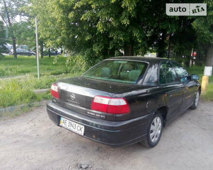 Опель Омега, объемом двигателя 2.2 л и пробегом 300 тыс. км за 2700 $, фото 2 на Automoto.ua