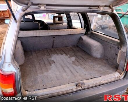 Опель Омега, объемом двигателя 2 л и пробегом 0 тыс. км за 1050 $, фото 5 на Automoto.ua