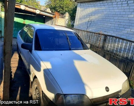 Опель Омега, объемом двигателя 2 л и пробегом 0 тыс. км за 1700 $, фото 1 на Automoto.ua