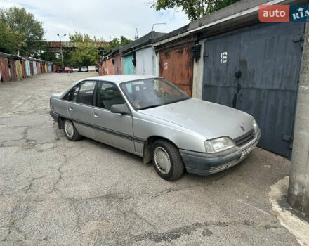 Опель Омега, объемом двигателя 2 л и пробегом 261 тыс. км за 1300 $, фото 1 на Automoto.ua